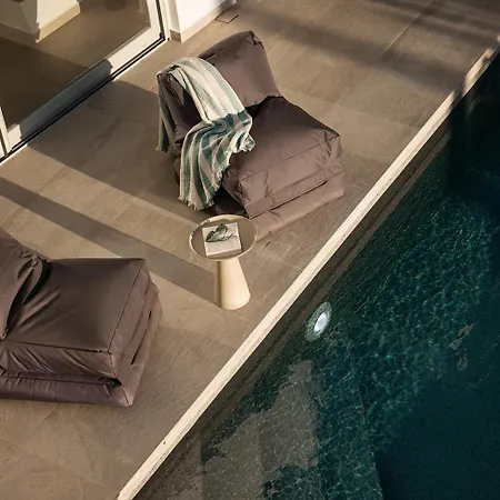 Nooma House Vila